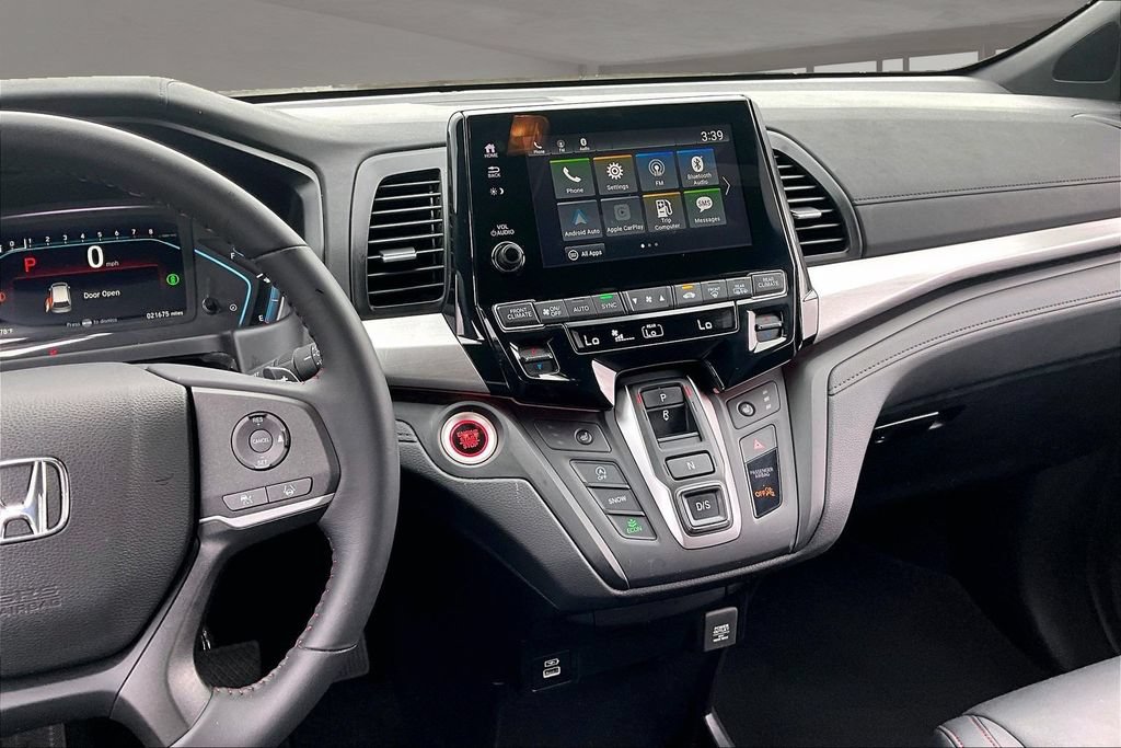 Used 2024 Honda Odyssey Sport image 9