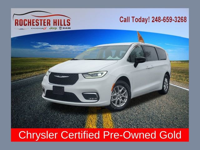 Used 2024 Chrysler Pacifica Touring-L FWD image 1