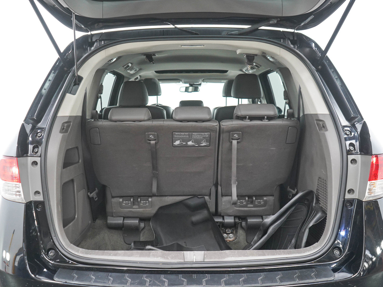 Used 2015 Honda Odyssey EX-L image 19