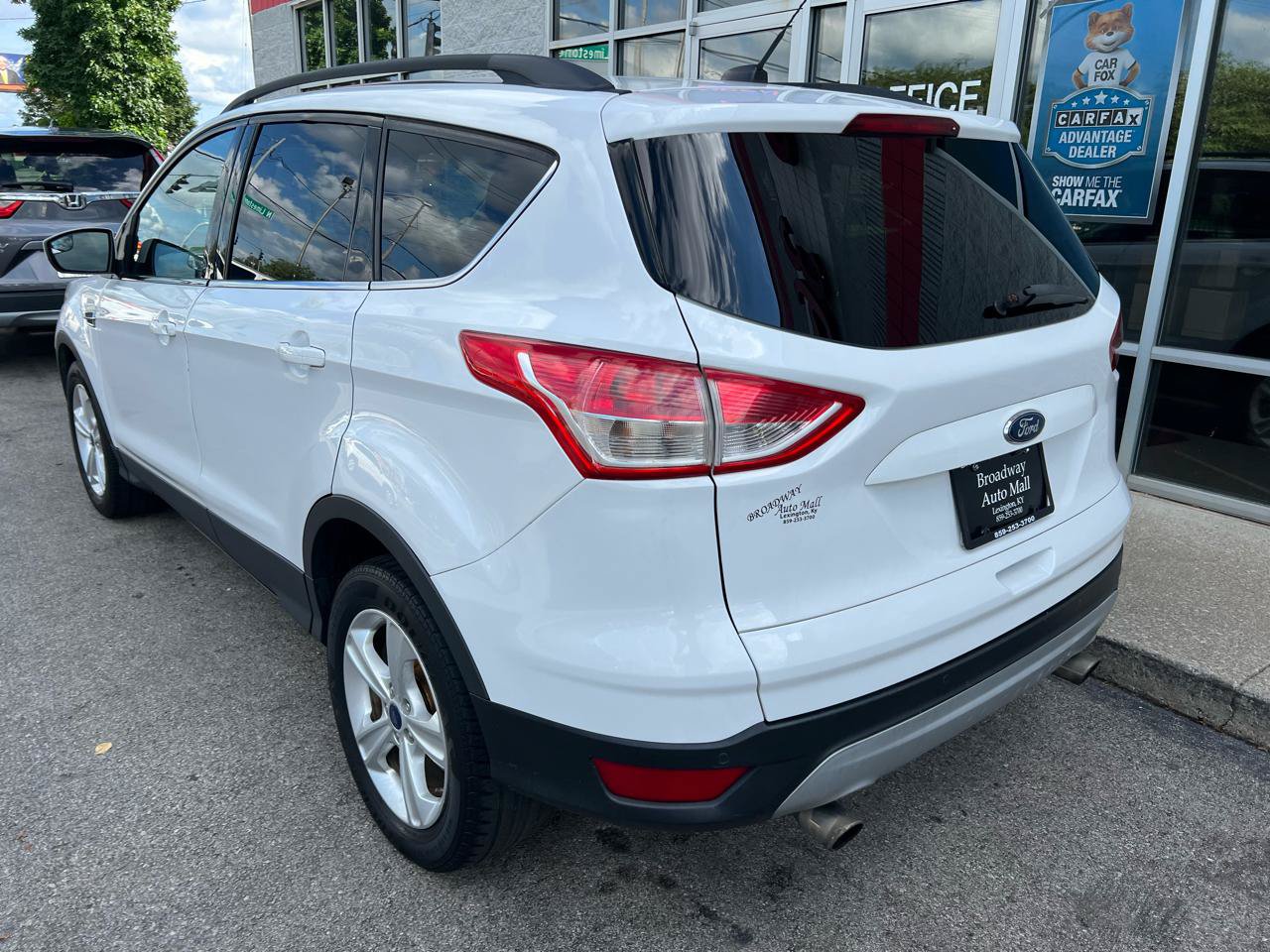 Used 2015 Ford Escape SE w/ Equipment Group 201A AWD/4WD image 5