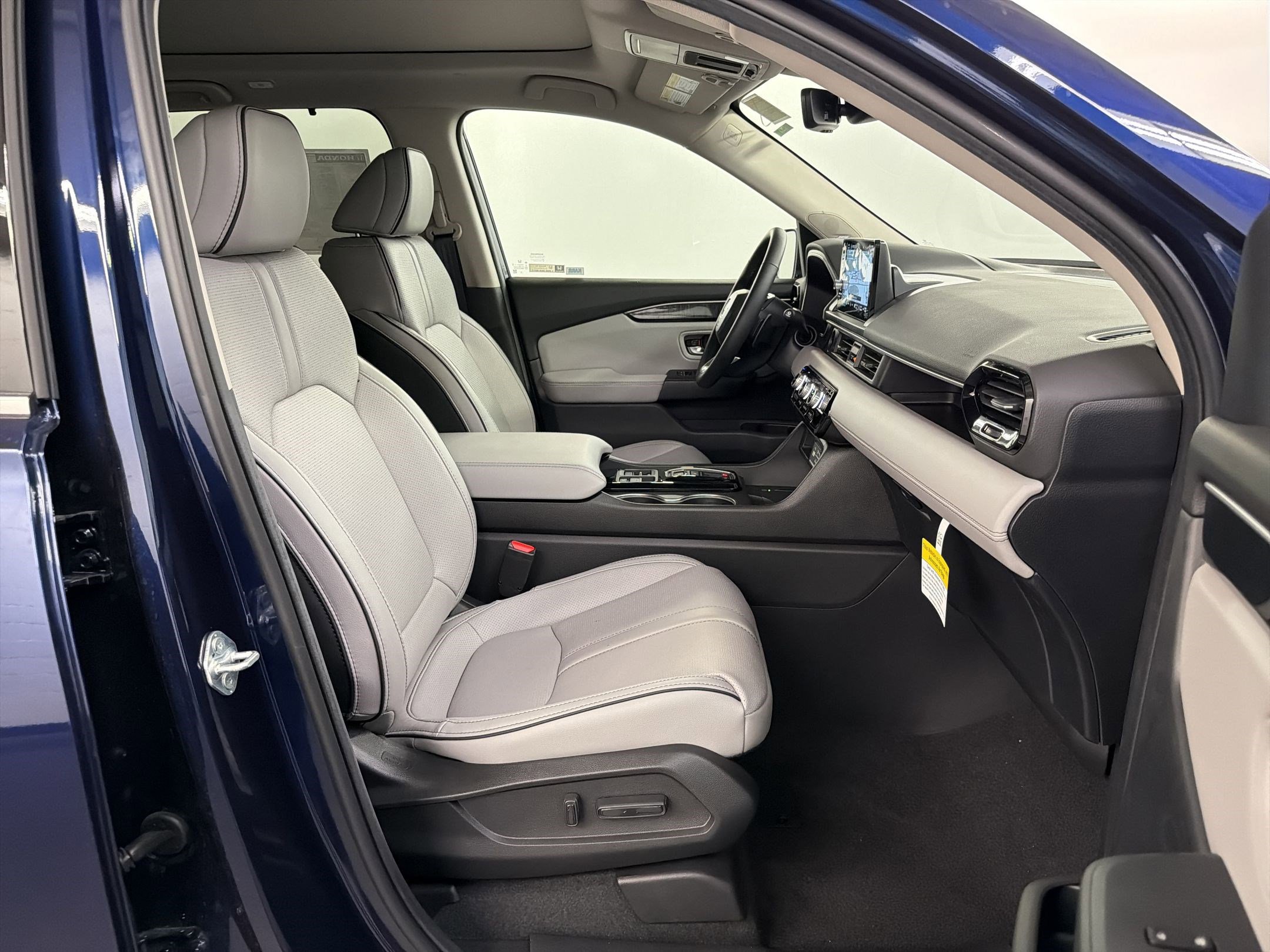New 2025 Honda Pilot Elite image 31