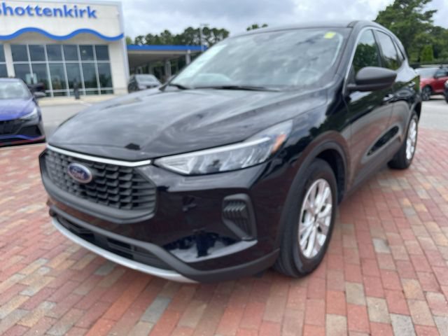 Used 2023 Ford Escape Active FWD video 1