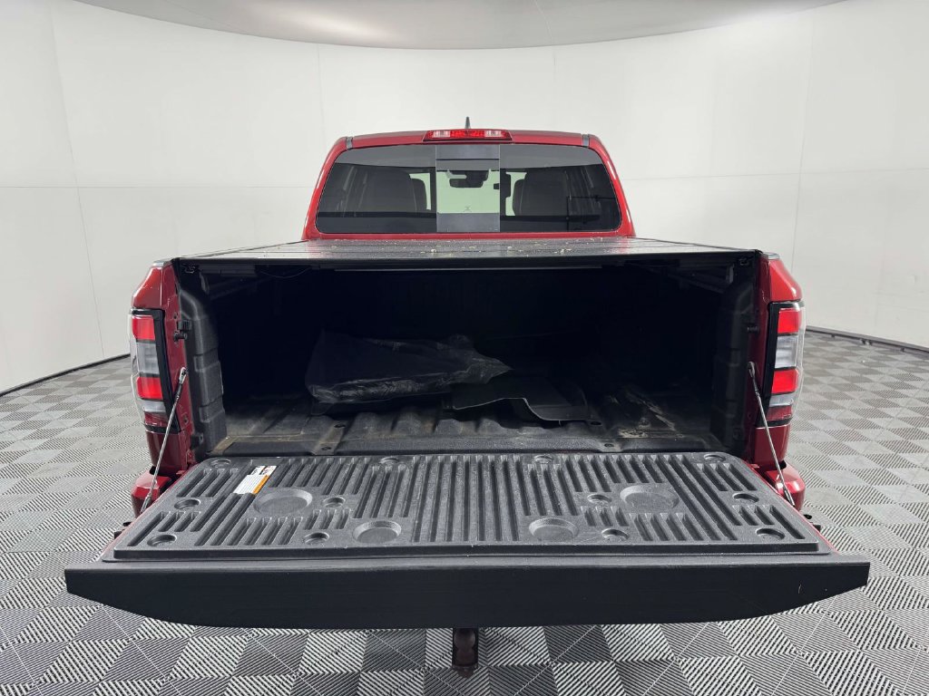 Used 2023 Nissan Frontier PRO-4X w/ Pro-4X Premium Package AWD/4WD image 14