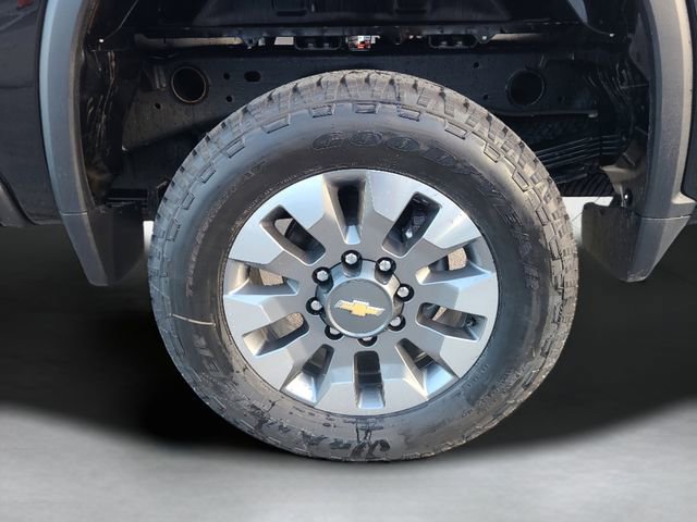 New 2026 Chevrolet Silverado 2500 Custom w/ Custom Value Package image 9