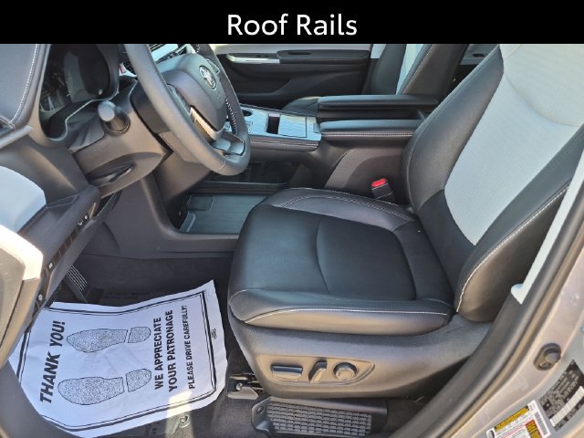 Certified 2025 Toyota Sienna XSE w/ XSE Plus Package AWD/4WD image 13