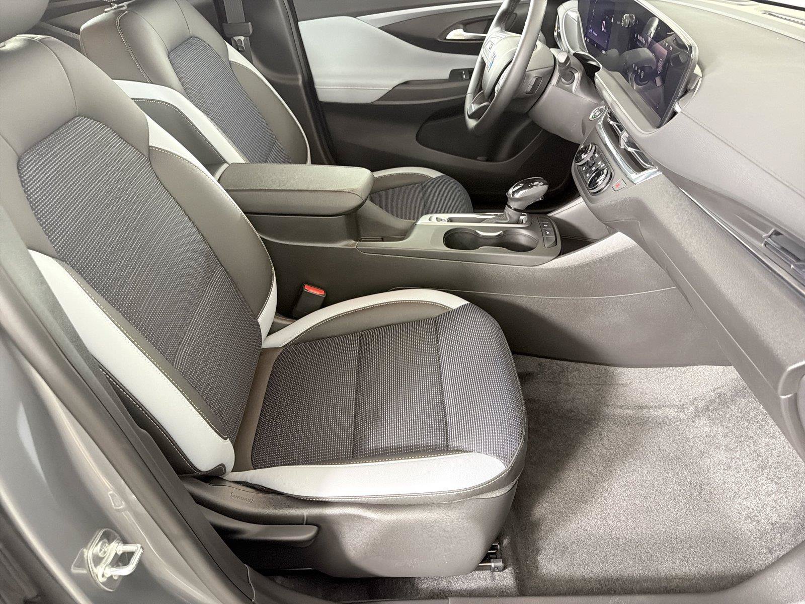 Certified 2026 Buick Envista Preferred w/ Convenience I Package FWD image 11