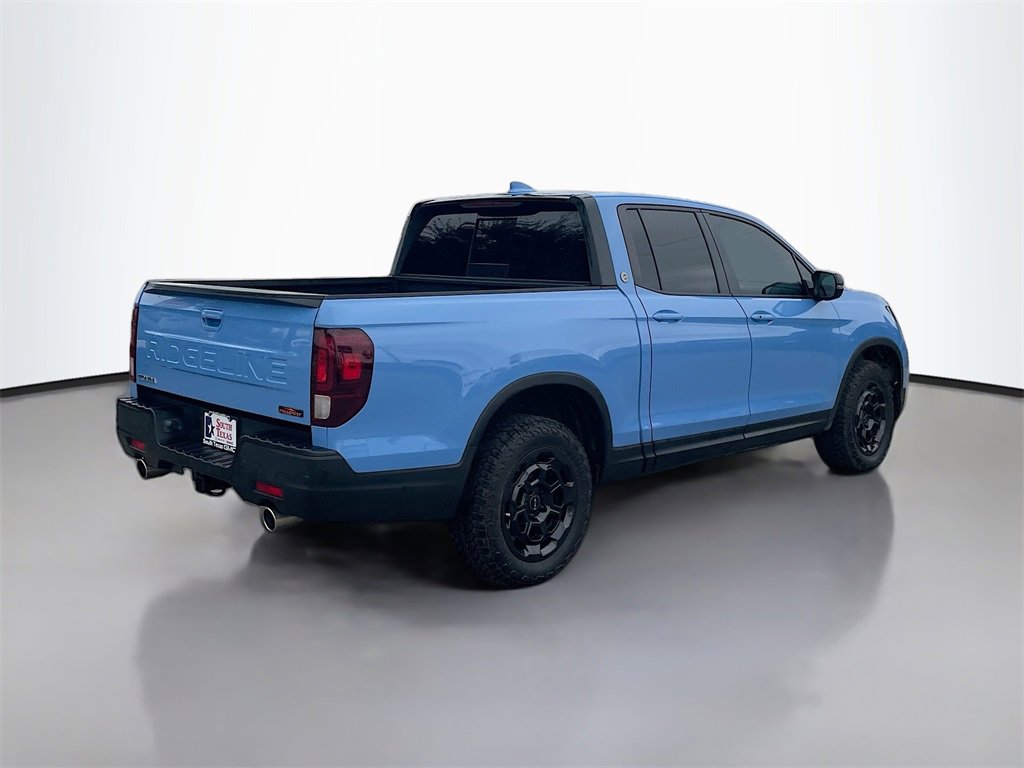 Used 2025 Honda Ridgeline TrailSport+ image 7