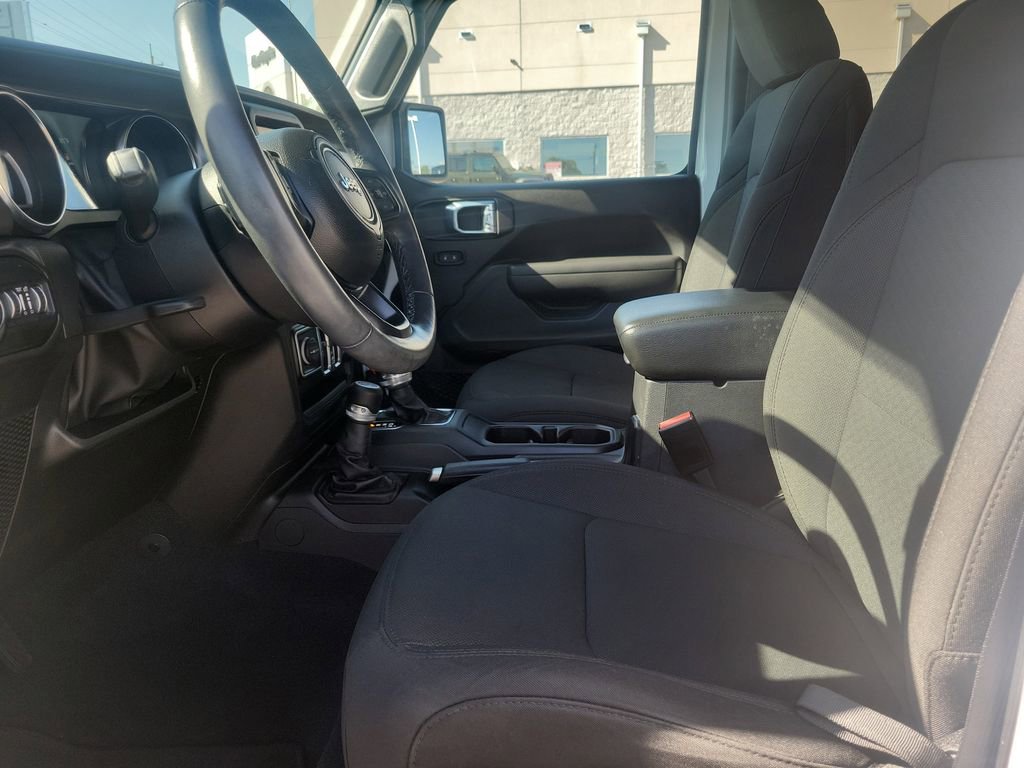 Used 2022 Jeep Wrangler Unlimited Sport AWD/4WD image 23