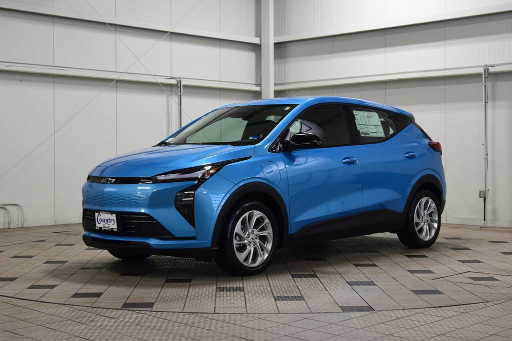 New 2027 Chevrolet Bolt LT w/ Comfort Package image 3