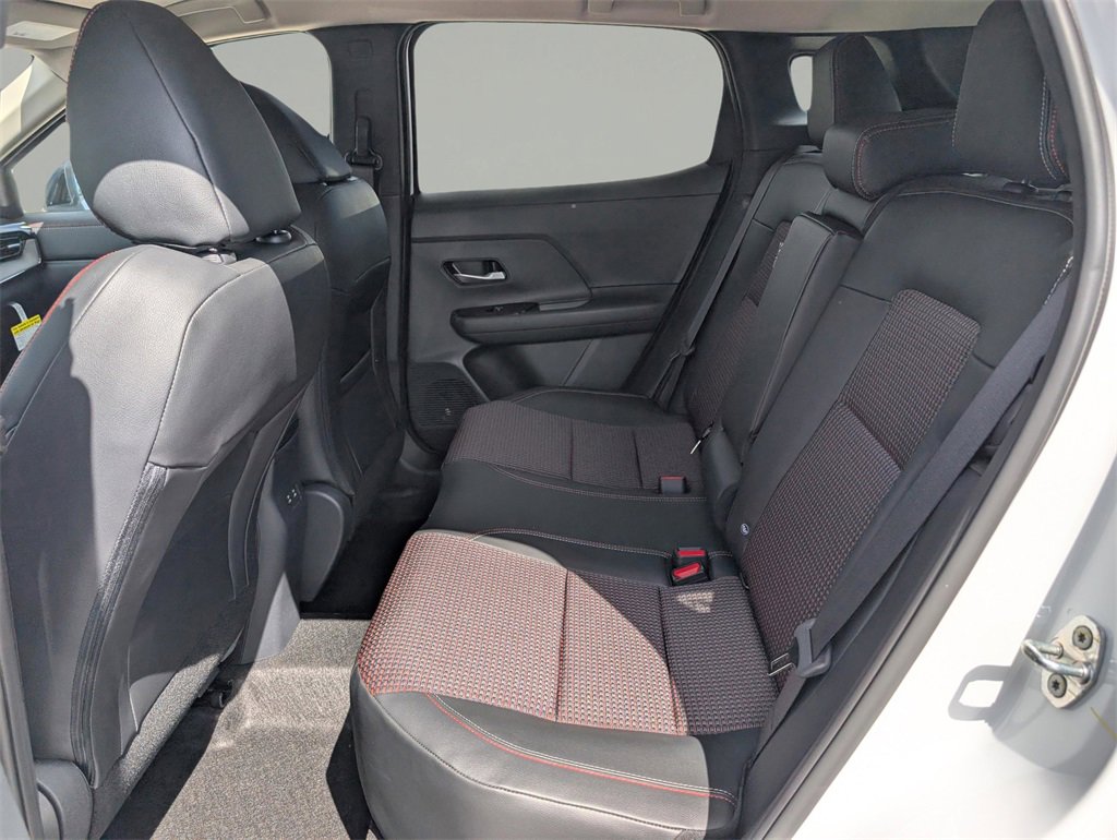 New 2026 Nissan Kicks SR image 14