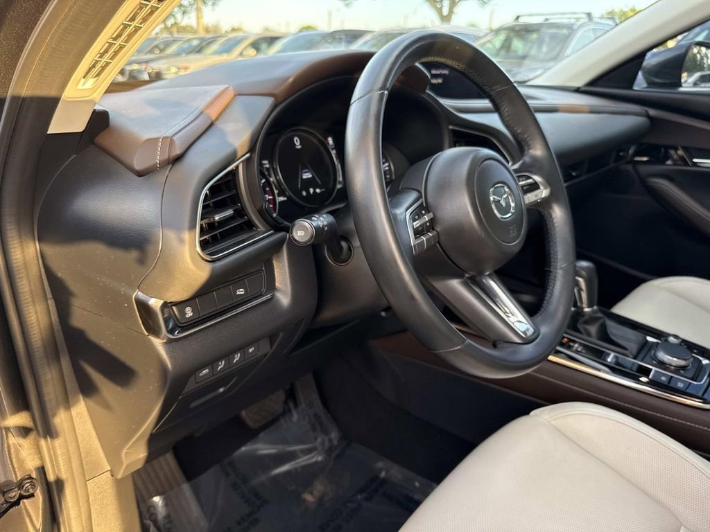 Used 2021 MAZDA CX-30 AWD 2.5 S w/ Premium Package image 25