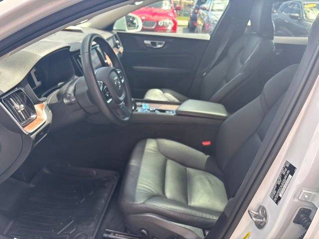 Used 2024 Volvo V60 B5 Cross Country Plus AWD/4WD image 16