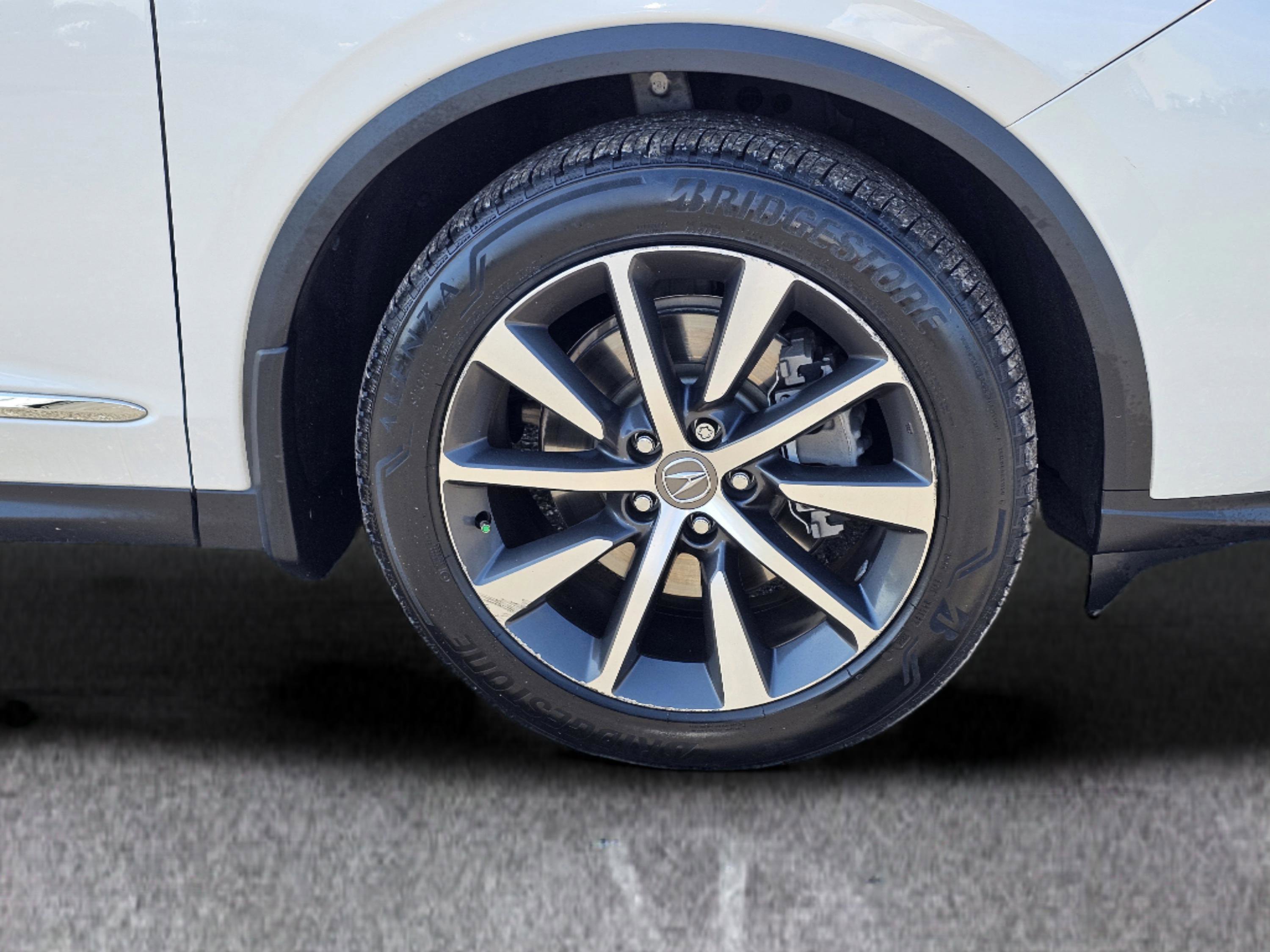Used 2025 Acura MDX FWD w/ Technology Package image 6