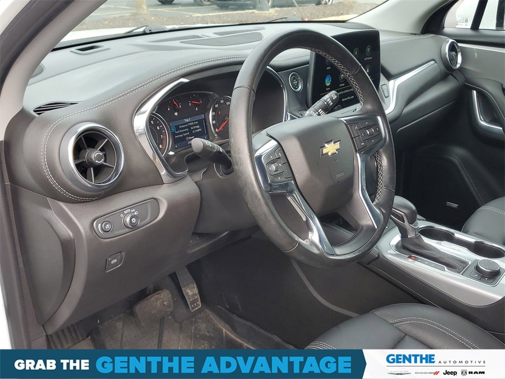 Used 2024 Chevrolet Blazer LT w/ Sound & Technology Package image 8