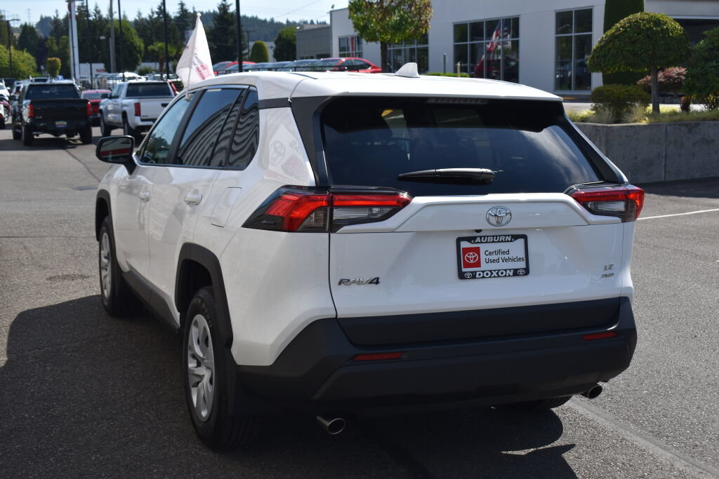 Certified 2025 Toyota RAV4 LE AWD/4WD image 7