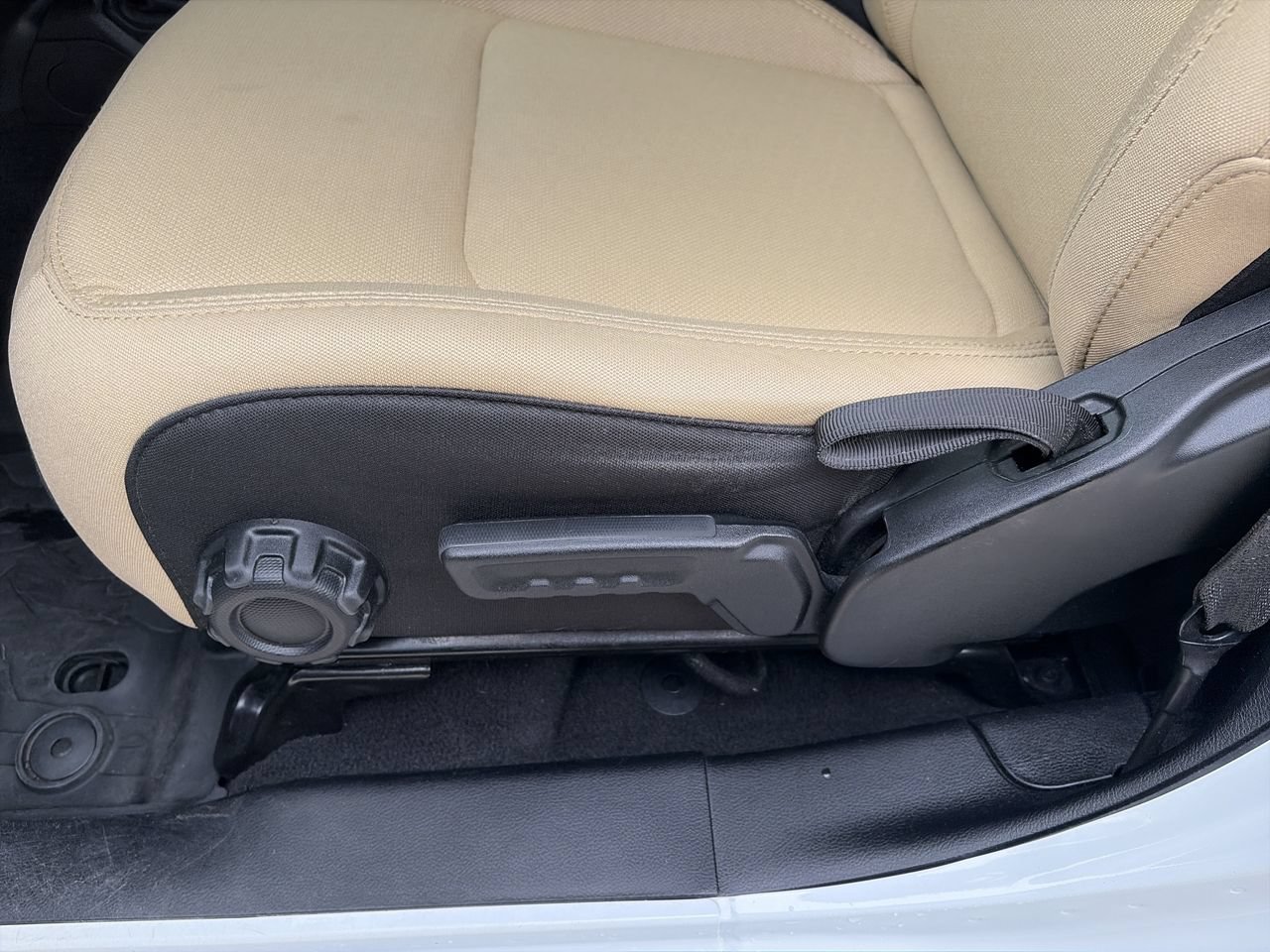 Used 2021 Jeep Wrangler Unlimited Sport AWD/4WD image 15
