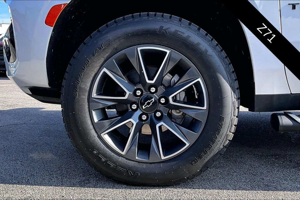 Used 2021 Chevrolet Tahoe Z71 w/ Z71 Signature Package image 34