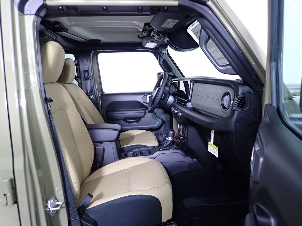 New 2026 Jeep Gladiator Sport AWD/4WD image 40