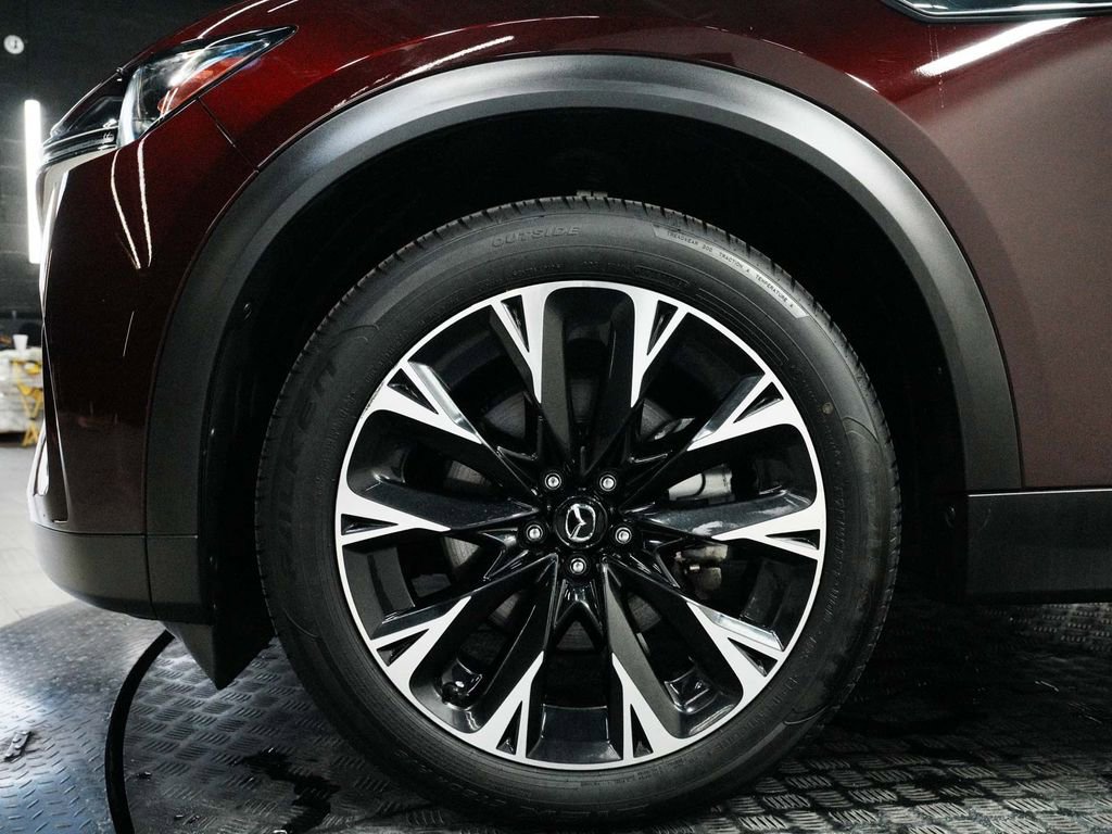 Used 2024 MAZDA CX-90 Plug-In Hybrid w/ Premium Pkg image 9