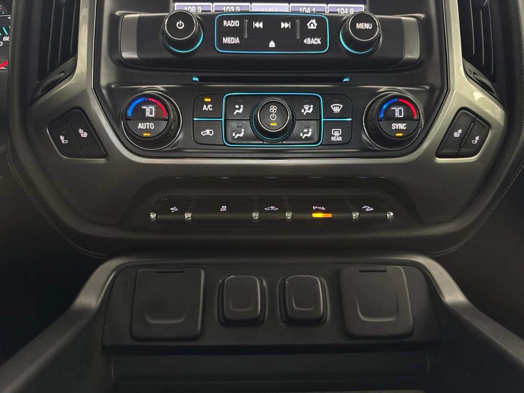 Used 2015 Chevrolet Silverado 1500 LTZ Z71 w/ LTZ Plus Package AWD/4WD image 18