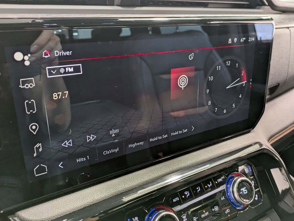 Used 2024 GMC Sierra 1500 AT4 w/ Technology Package image 13