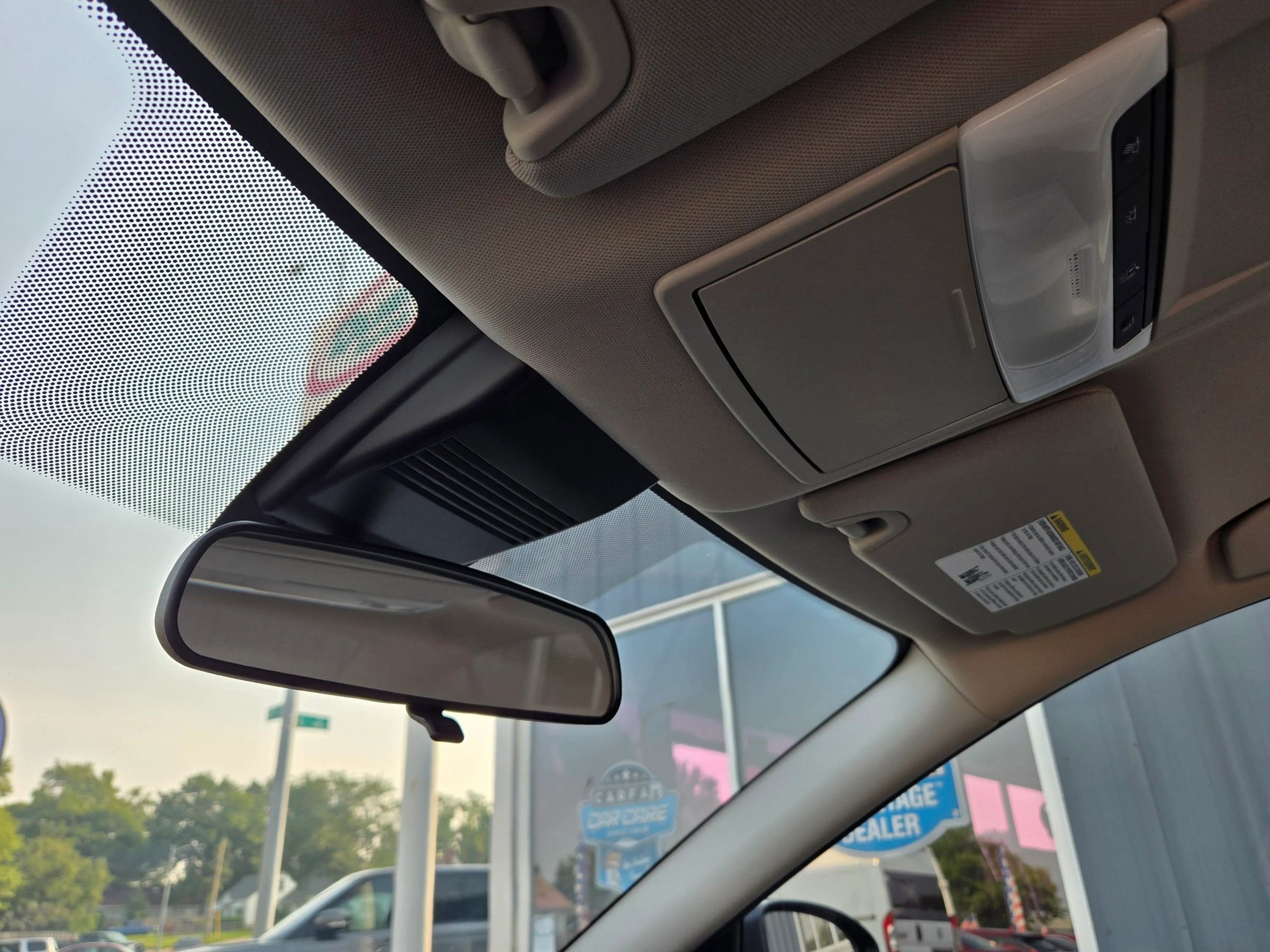 Used 2025 Nissan Altima 2.5 SV image 40