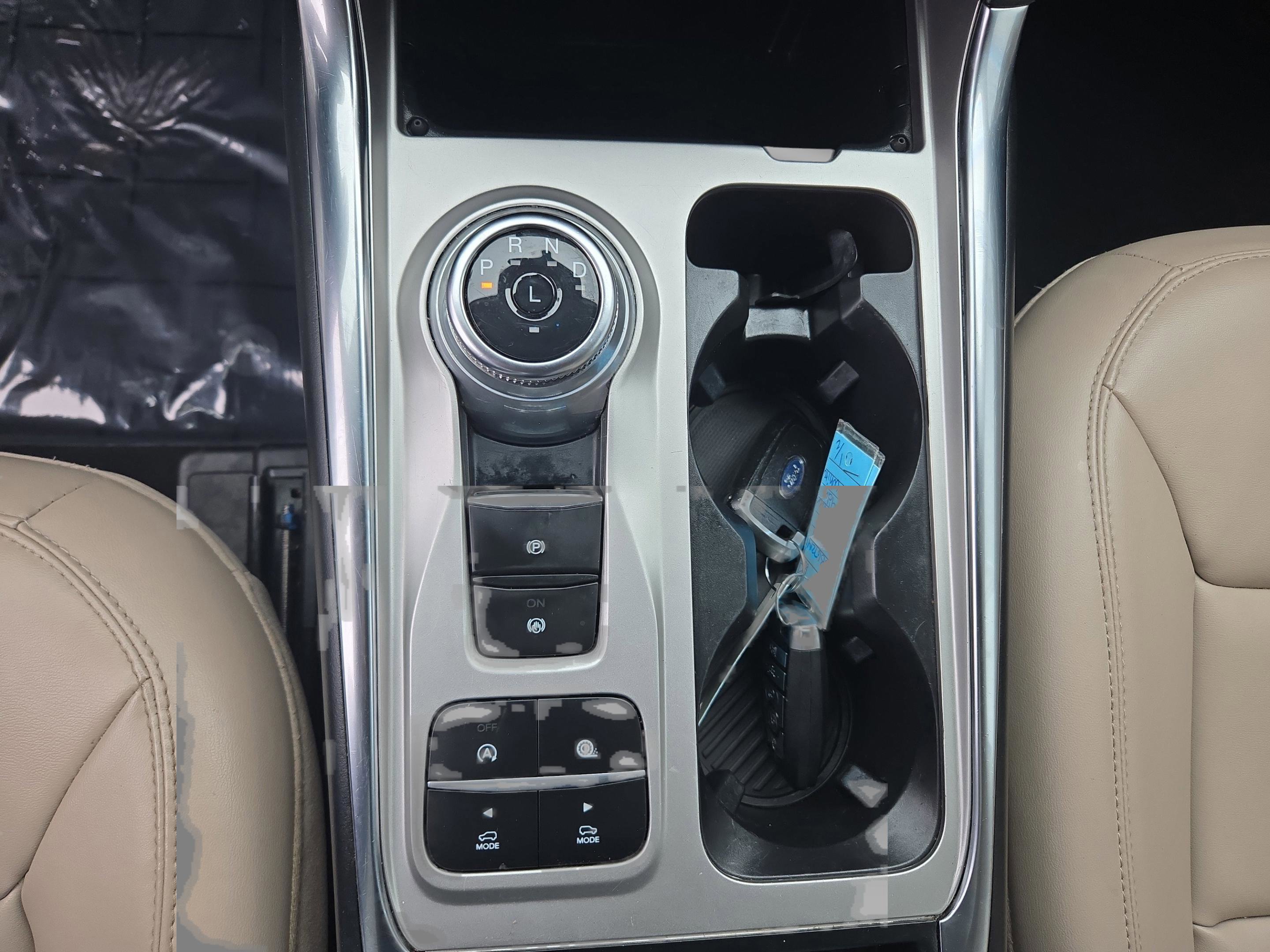 Used 2021 Ford Explorer XLT w/ Equipment Group 202A image 15