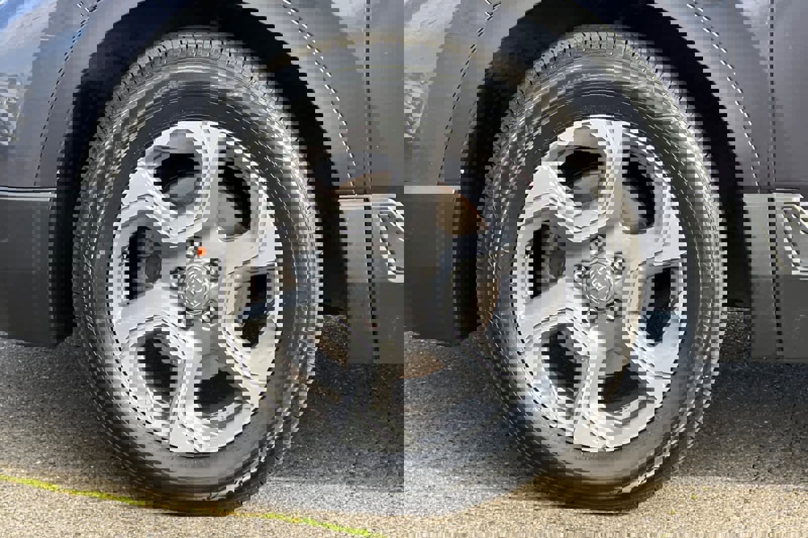 Used 2018 Honda CR-V EX image 28