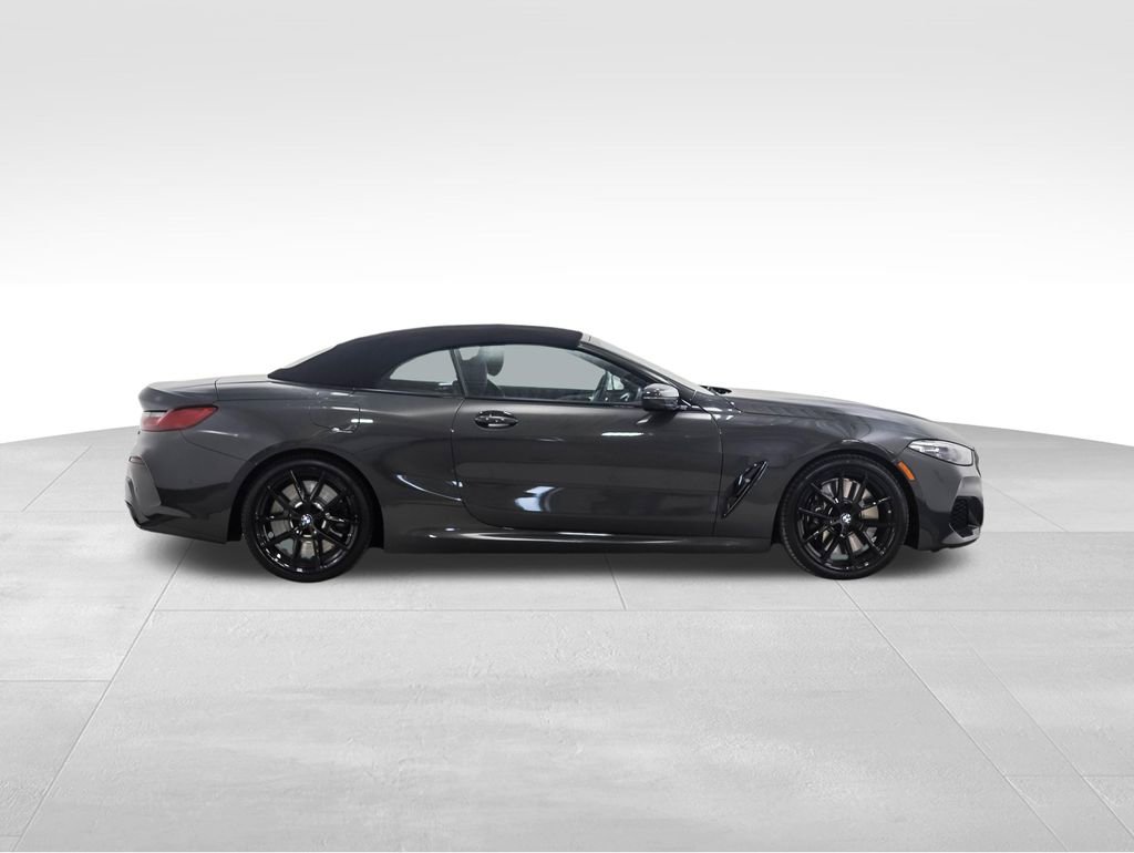 Used 2022 BMW M850i xDrive Convertible image 6