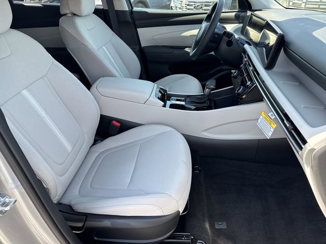 New 2026 Hyundai Tucson SEL FWD image 13