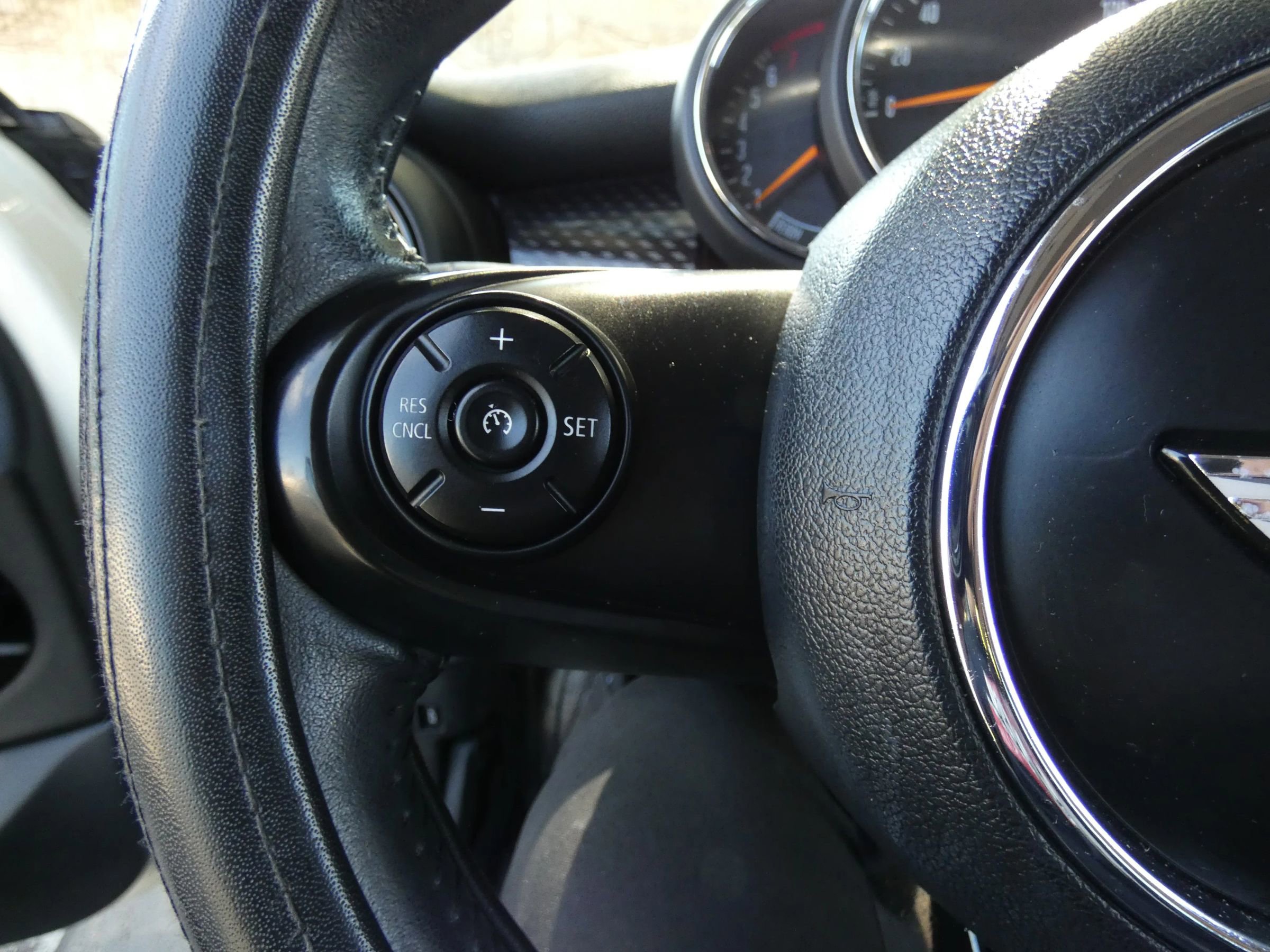 Used 2017 MINI Cooper S image 53