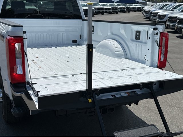 New 2025 Ford F250 XLT image 14