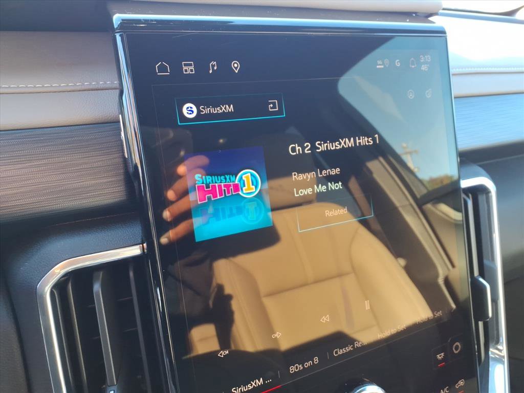 New 2026 GMC Acadia Elevation w/ Elevation Premium Package FWD image 14