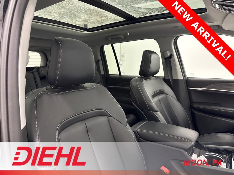 Certified 2022 Jeep Grand Cherokee Limited image 13