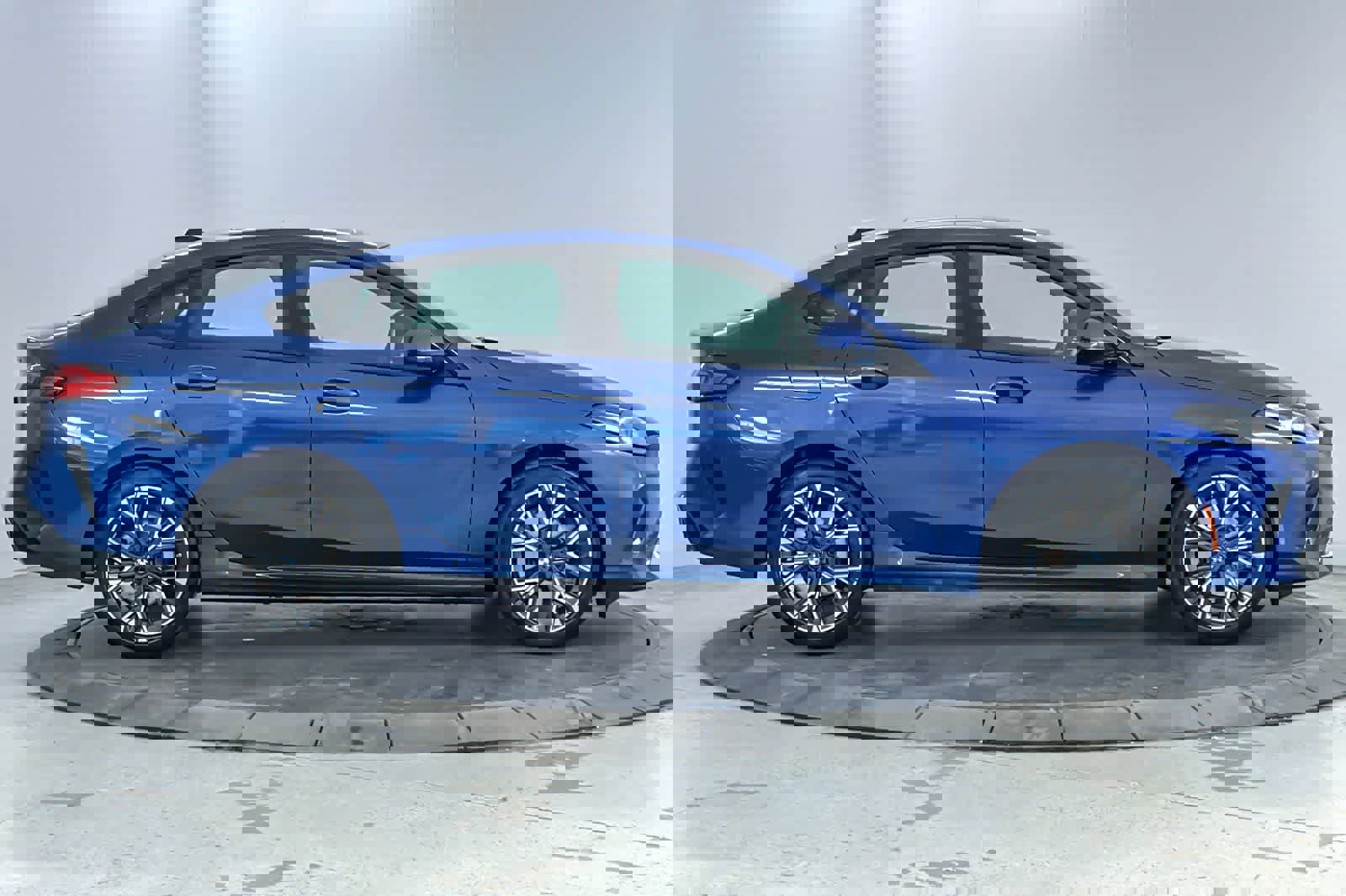 Used 2025 BMW 228i xDrive w/ Premium Package image 8