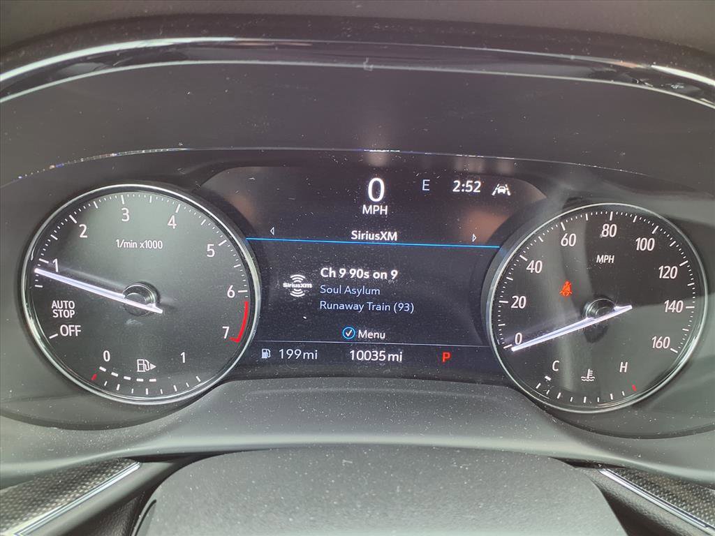 Used 2022 Buick Envision Essence w/ Technology Package I image 16