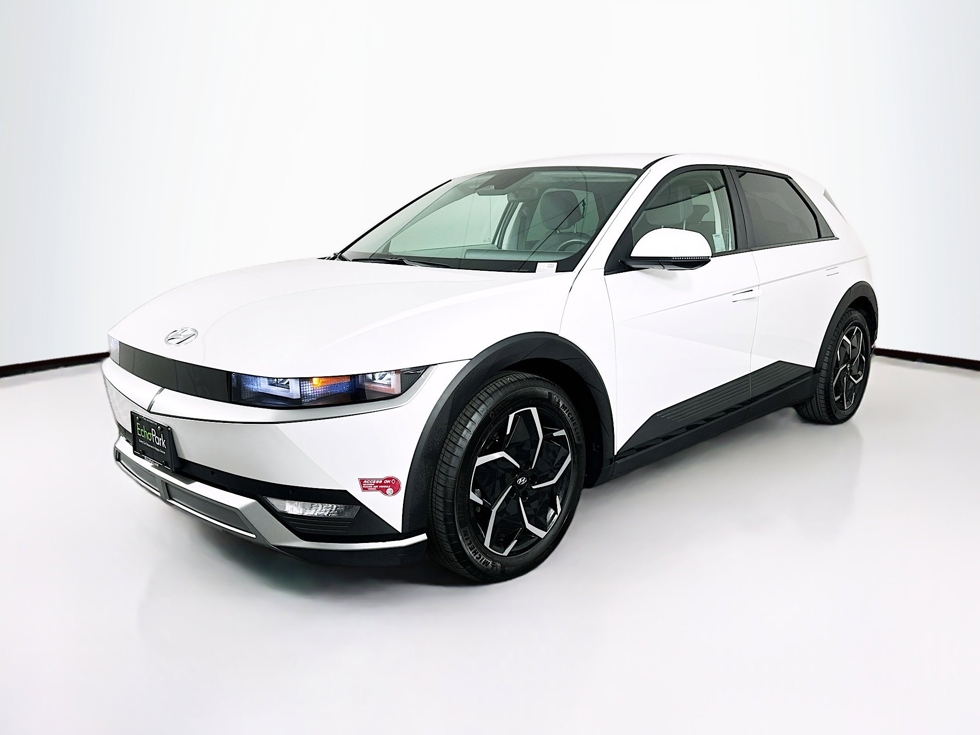 Used 2024 Hyundai Ioniq 5 SEL image 3