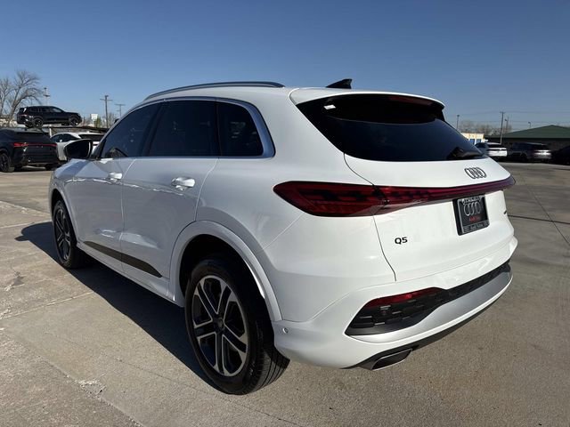 Used 2025 Audi Q5 2.0T Premium w/ Convenience Package image 5