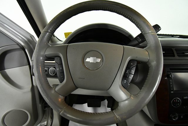 Used 2009 Chevrolet Silverado 3500 LTZ w/ LTZ Plus Package image 2