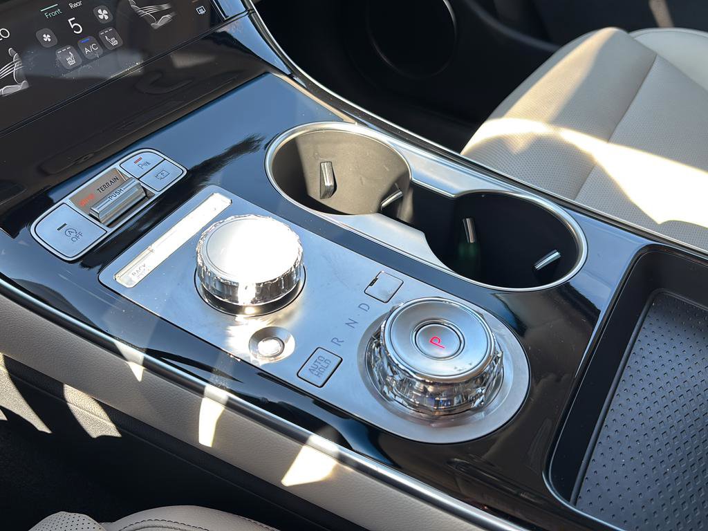 Certified 2026 Genesis GV70 2.5T image 33