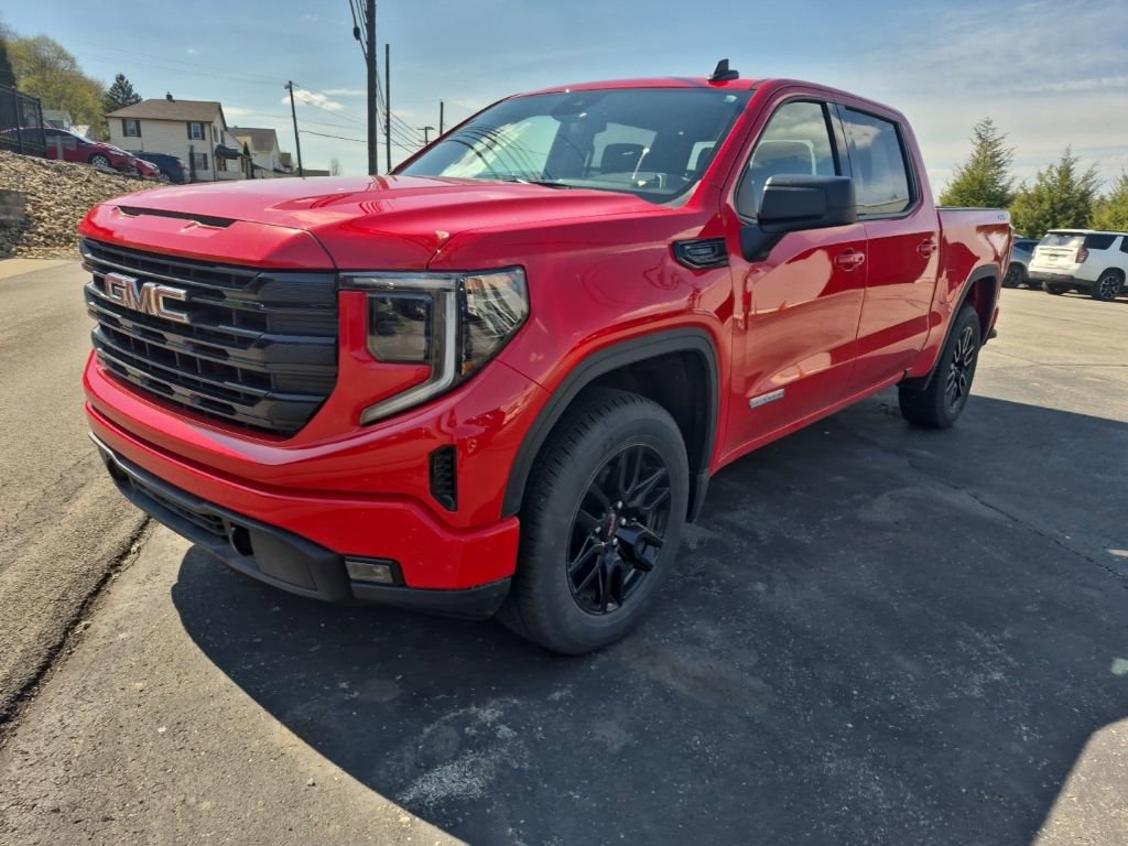 Used 2025 GMC Sierra 1500 Elevation image 3
