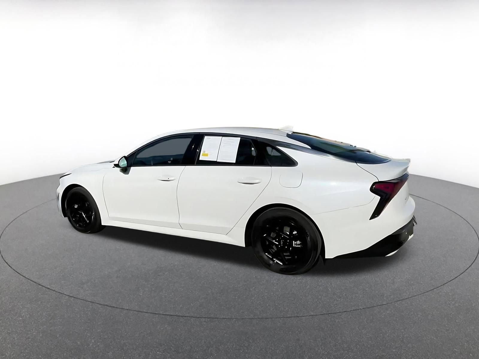 Used 2025 Kia K5 LXS image 11