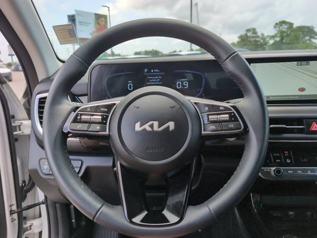 Used 2025 Kia Seltos S FWD image 23