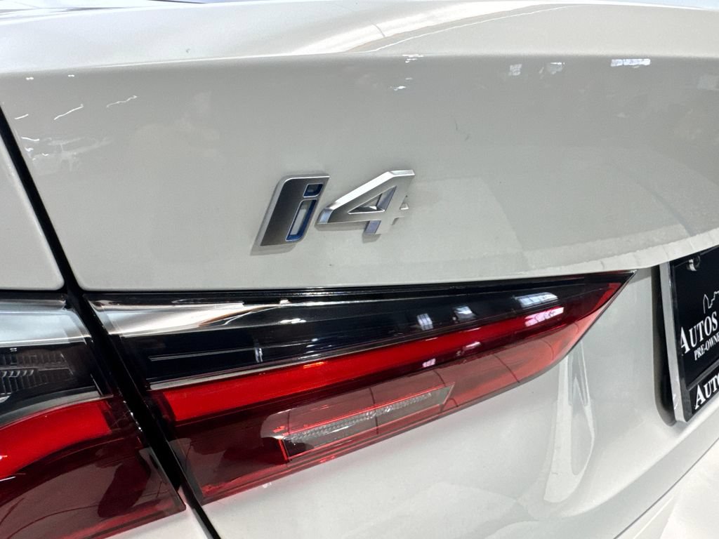 Used 2023 BMW i4 eDrive35 RWD image 23