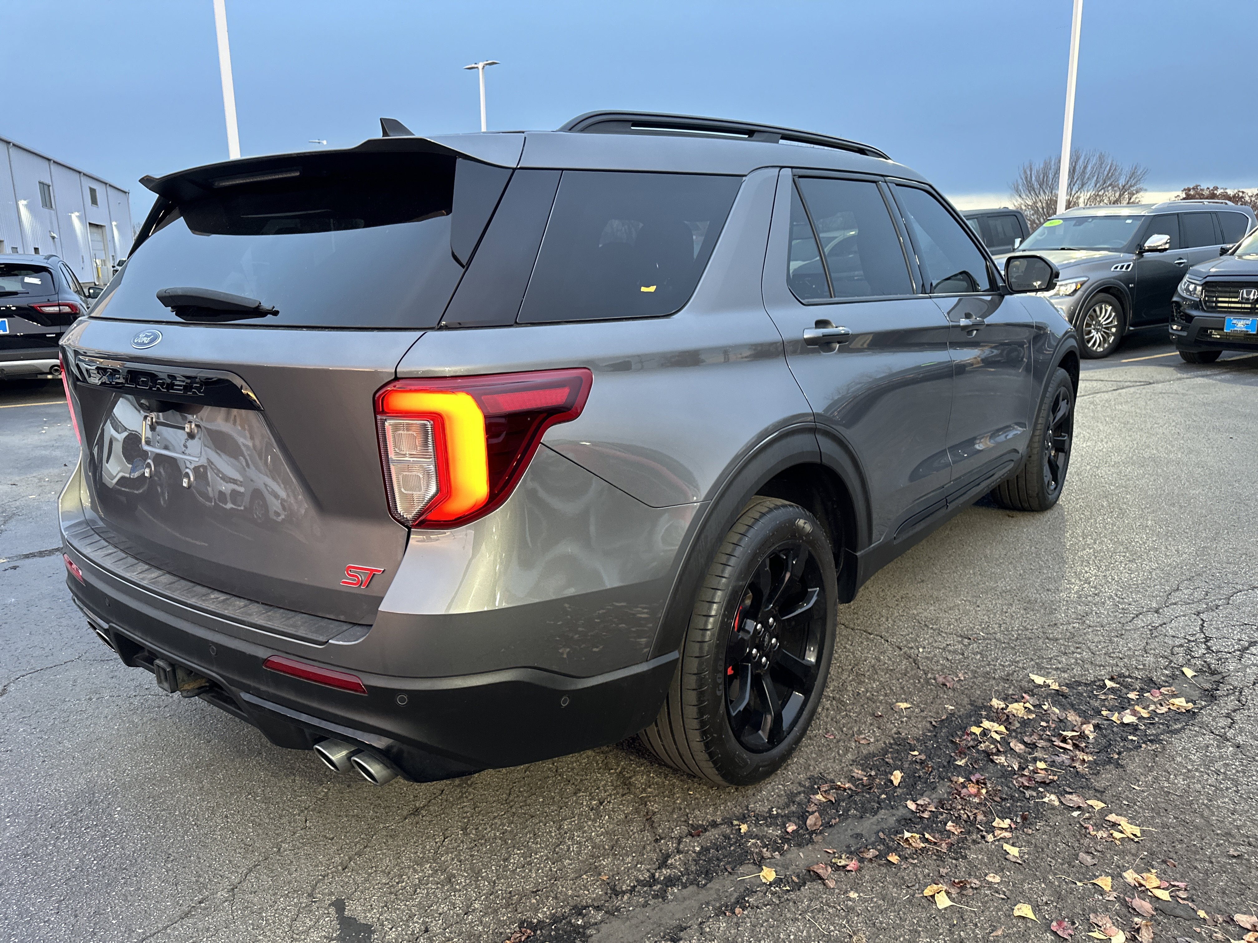 Certified 2021 Ford Explorer ST w/ Equipment Group 401A AWD/4WD image 3