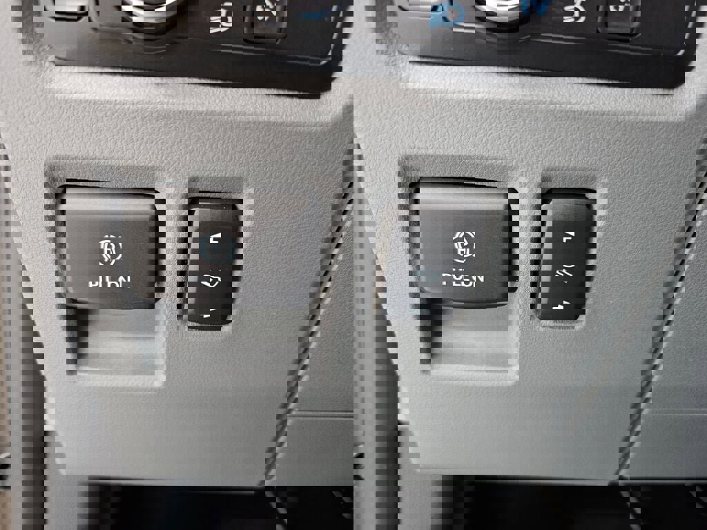 Used 2022 Ford F150 Lariat w/ Equipment Group 502A High image 21