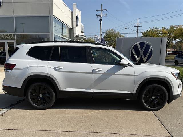 New 2026 Volkswagen Atlas SE image 3