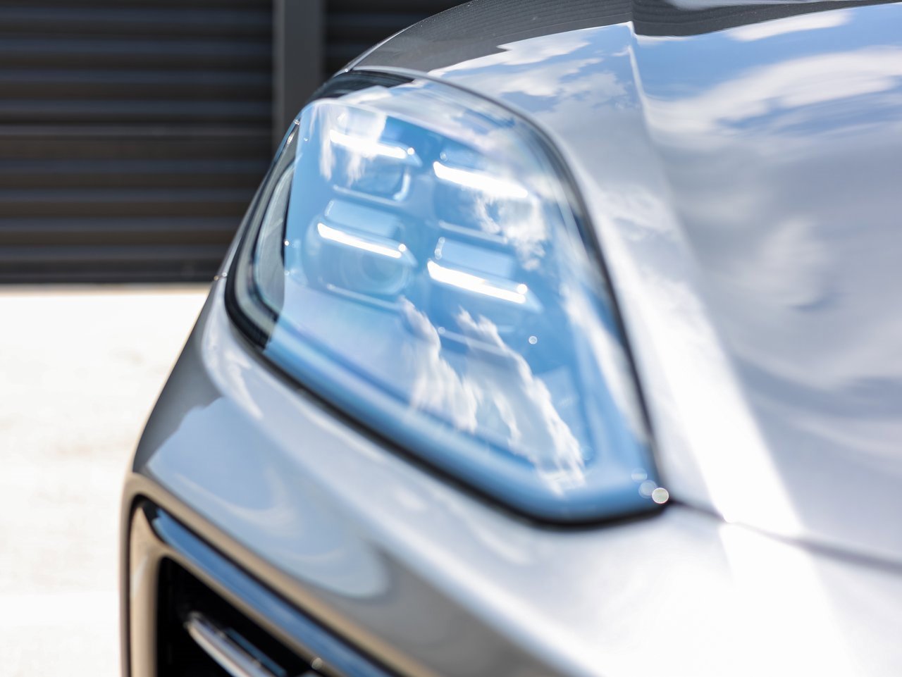 New 2026 Porsche Cayenne S image 13