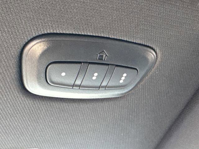 Used 2023 RAM 1500 Laramie AWD/4WD image 24