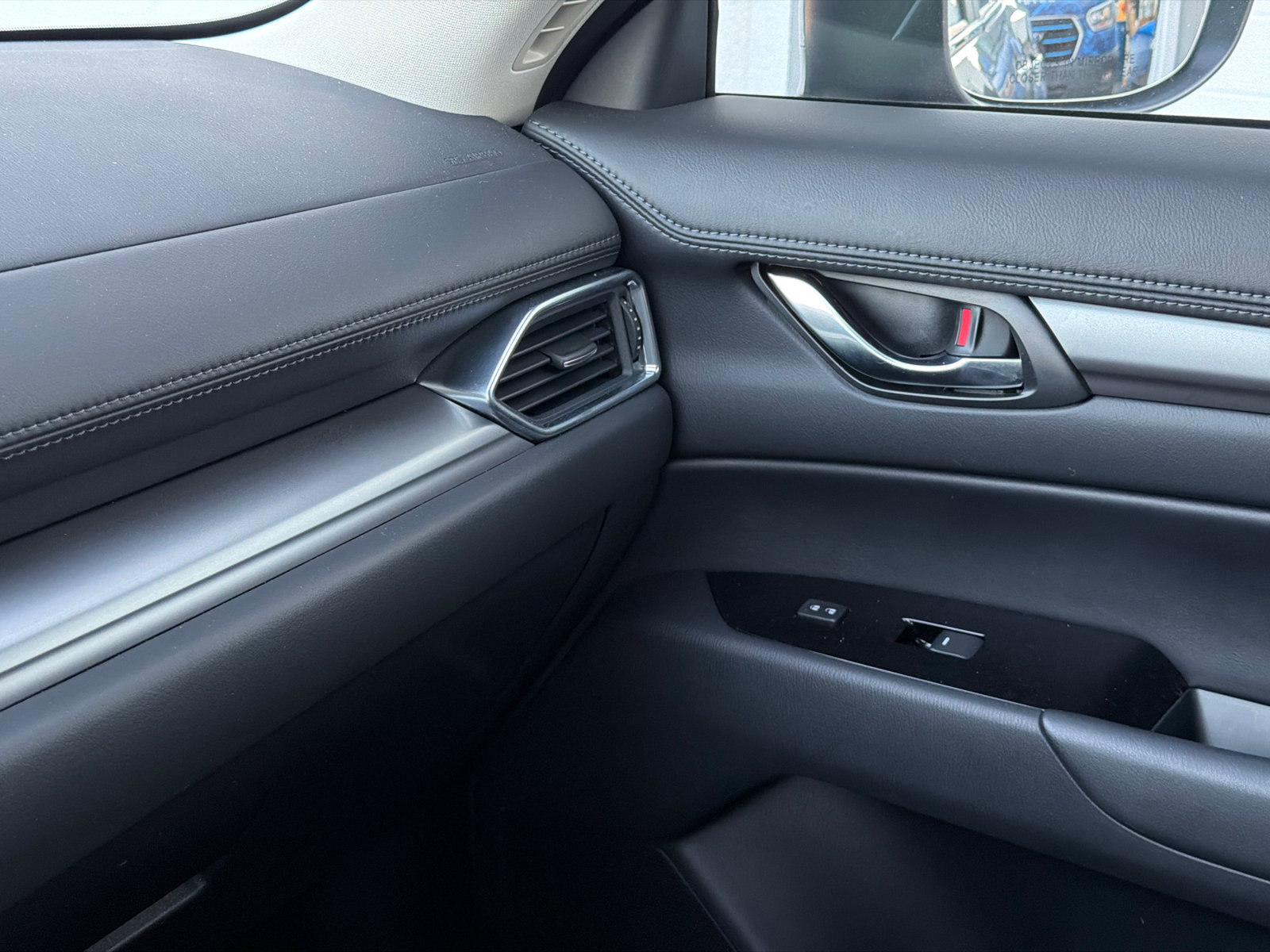 Certified 2025 MAZDA CX-5 AWD 2.5 S w/ Select Package image 29
